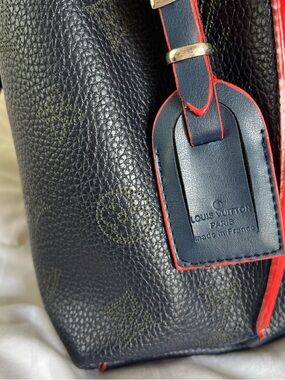 Luxury wannabe navy with marine rouge bucket tote similar to LV lock me
